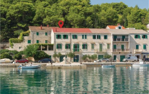Gorgeous Apartment In Povlja With House Sea View